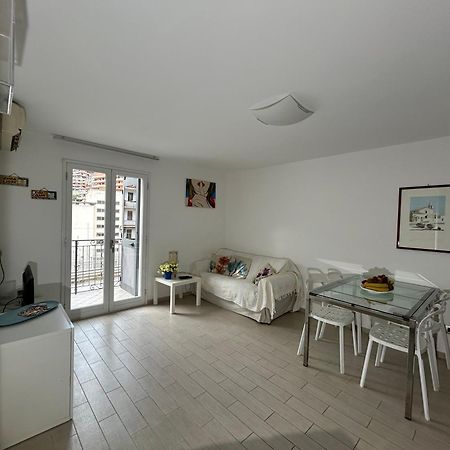 דירות Casa Grazia Letojanni Mare מראה חיצוני תמונה