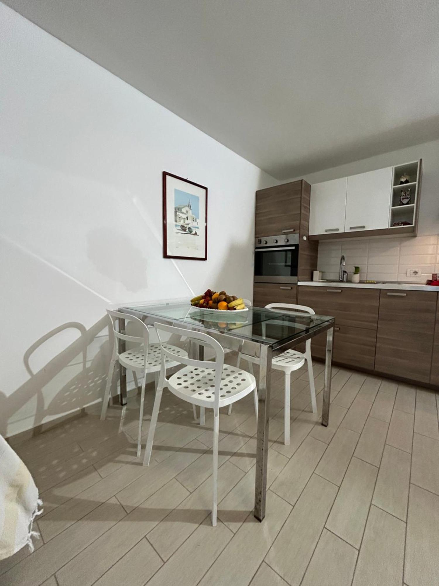 דירות Casa Grazia Letojanni Mare מראה חיצוני תמונה